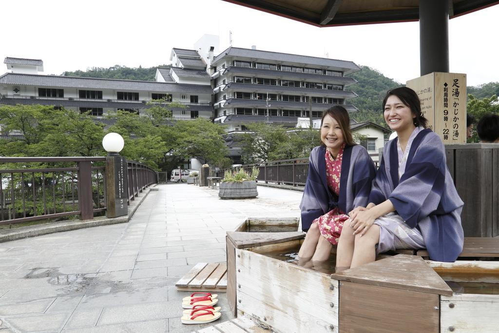 ホテル 三朝温泉 三朝館 三朝町 エクステリア 写真